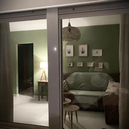 Aloe Apartment *